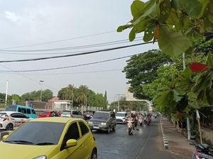 Wilayah Tamalate Mulai Diguyur Hujan Saat Makassar Dilanda Panas Ekstrem Wilayah Tamalate Mulai Diguyur Hujan Saat Makassar Dilanda Panas Ekstrem