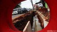 Awas Terperosok, Galian di Cirendeu Tangsel Tanpa Pengaman