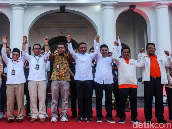 Gandengan Tangan, Cagub-Cawagub Jakarta Deklarasi Kampanye Damai