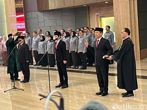 Eks Kapolrestabes Medan Nico Afinta Resmi Dilantik Jadi Sekjen Kemenkumham Eks Kapolrestabes Medan Nico Afinta Resmi Dilantik Jadi Sekjen Kemenkumham