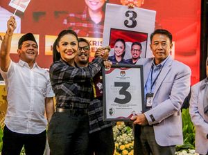 Kris Dayanti-Vicky Prasetyo Ucap Terima Kasih dan Maaf Tersisih di Pilkada 2024 Kris Dayanti-Vicky Prasetyo Ucap Terima Kasih dan Maaf Tersisih di Pilkada 2024