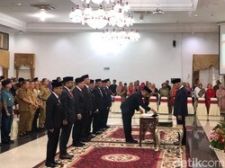 Gubernur Sumbar Lantik 9 Pjs Kepala Daerah, Berikut Daftarnya