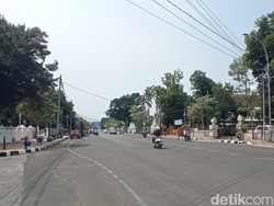 Jalan Siliwangi Cirebon Jadi Daerah Terlarang Pemasangan APK