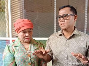 Ayah Fuji Belum Siap Terima Kembali Kedatangan Joddy Eks Sopir Vanessa Angel Ayah Fuji Belum Siap Terima Kembali Kedatangan Joddy Eks Sopir Vanessa Angel