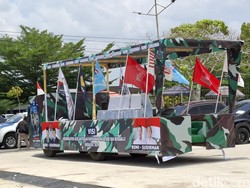 Paslon Romi-Sudirman Kampanye Bawa Mobil Hias Corak TNI, Ini Kata KPU