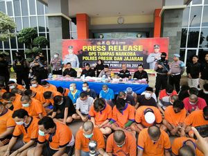 Operasi Tumpas Narkoba di Gresik, 39 Pengedar Diringkus Operasi Tumpas Narkoba di Gresik, 39 Pengedar Diringkus