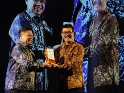 Rawat Warisan Budaya, Pemkot Semarang Raih Penghargaan JKPI Award