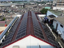 Pemanfaatan PLTS Atap untuk Tanggulangi Dampak Perubahan Iklim di Jakarta