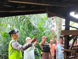 Sopir Asal Mura Gantung Diri di Kandang Sapi, Diduga karena Tekanan Pekerjaan