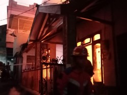 Rumah di Dinoyo Kota Malang Terbakar, Pemilik Rugi hingga Rp 250 Juta