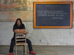 Papan Tulis Hitam Jumaldi Alfi Mejeng di D Gallerie