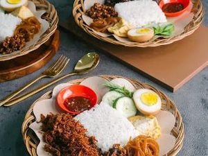 Nasi Empal Bu Marie Turut Melestarikan Kekayaan Kuliner Nusantara