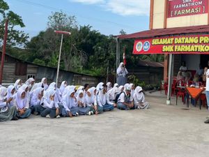 Polda Riau Gandeng Pelajar SMK Cegah Peredaran Narkoba-Sukseskan Pilkada Polda Riau Gandeng Pelajar SMK Cegah Peredaran Narkoba-Sukseskan Pilkada