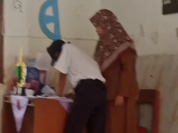 Heboh Guru SMP di Lamongan Tampar Siswa Berujung Ditarik Dispendik