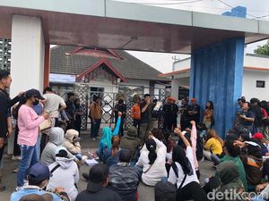 9 Fakta Warga Bong Suwung Geruduk Kantor PT KAI Lempuyangan