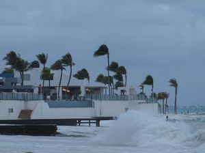 Video: Warga Florida Bersiap Hadapi Badai Helene