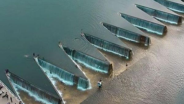 Tampilan Bangunan Bersejarah Ini Bikin Melotot