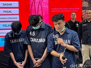 Tampang Bos Kokar411 Tertunduk Berbaju Tahanan, Kini Janji Bubarkan Geng