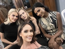 Cinta Laura Mah Beda, Bestie Banget Sama Kendall Jenner