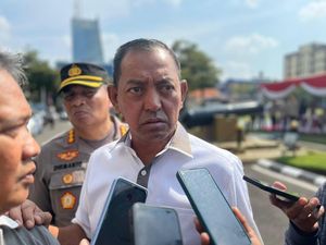 Ladang Ganja di Lereng Semeru Ternyata Telah Diintai Selama Sebulan Ladang Ganja di Lereng Semeru Ternyata Telah Diintai Selama Sebulan