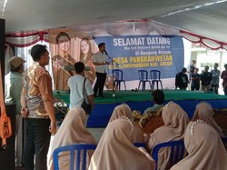 Nelayan Gresik Utara Siap Dukung Khofifah-Emil Lanjutkan Pimpin Jatim