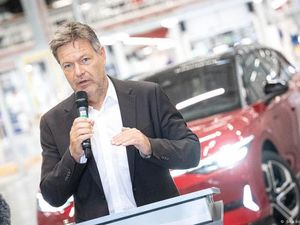 Industri Otomotif Eropa Guncang, Apa Dampaknya Buat Indonesia?