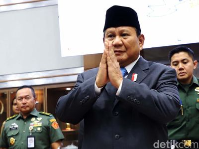 Jelang Akhir Jabatan, Menhan Prabowo Pamit ke Komisi I DPR