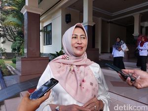 Efek Domino Pernikahan Dini di Cirebon