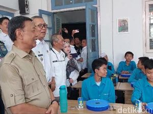 Kata Wiranto Usai Cek Uji Coba Makan Bergizi Gratis di Cirebon
