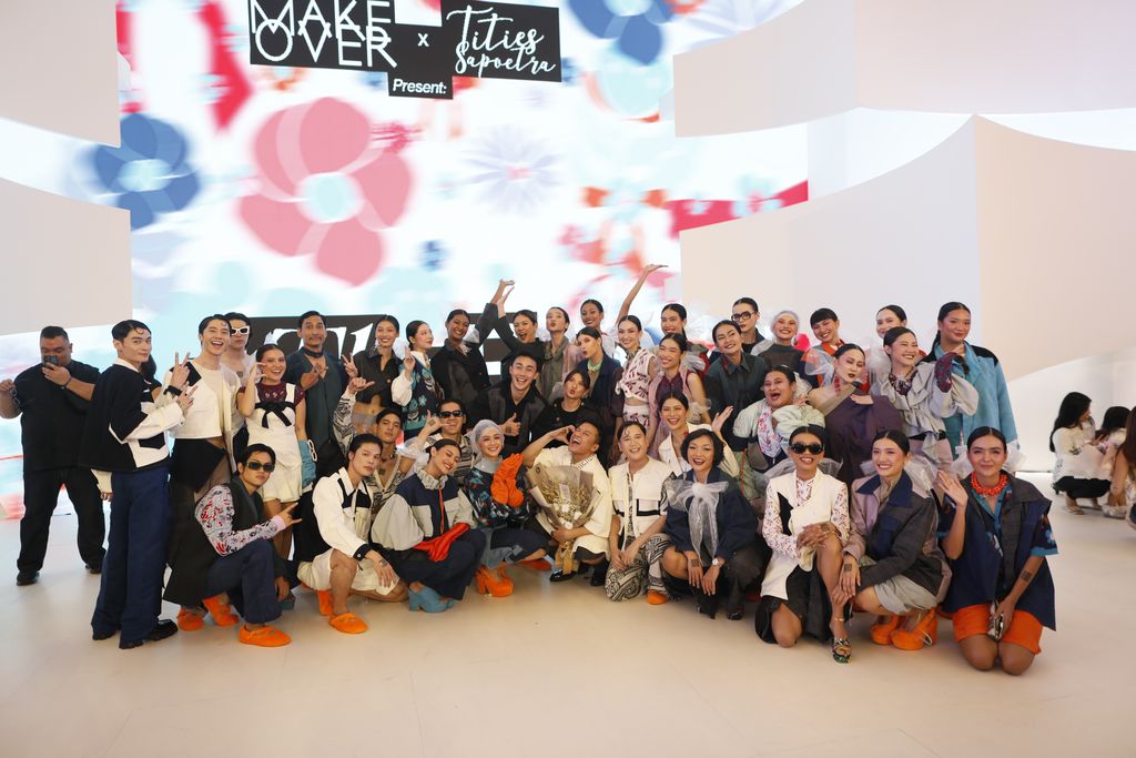 Make Over dan Tities Sapoetra 