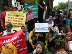 Pedagang Pasar Godean Sambat ke DPRD Sleman Tolak Pemindahan Paksa