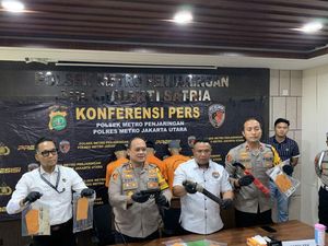 Jadi Tersangka, 4 Begal Ditangkap Sekuriti PIK Terancam 12 Tahun Bui Jadi Tersangka, 4 Begal Ditangkap Sekuriti PIK Terancam 12 Tahun Bui