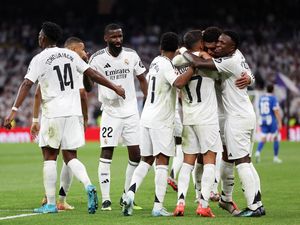 Real Madrid Vs Alaves: El Real Menangi Drama 5 Gol Real Madrid Vs Alaves: El Real Menangi Drama 5 Gol