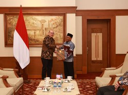 Sugirah Resmi Menjabat Plt Bupati Banyuwangi