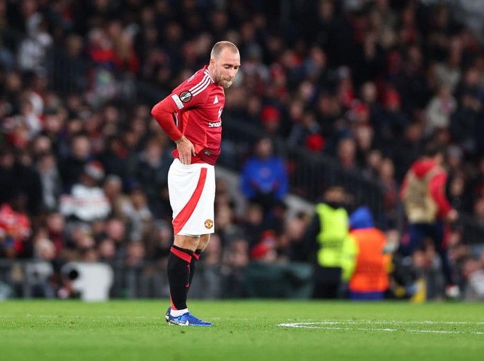 MANCHESTER, ENGLAND - SEPTEMBER 25: A dejected Christian Eriksen of Manchester United after conceding the equaliser to make it 1-1 during the UEFA Europa League 2024/25 League Phase MD1 match between Manchester United and FC Twente at Old Trafford on September 25, 2024 in Manchester, England. (Photo by Robbie Jay Barratt - AMA/Getty Images)