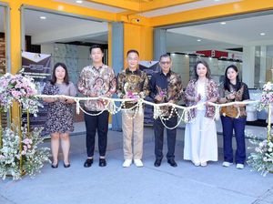 Grand Opening Menang Bangunan Super Grosir Keramik, Granite & Sanitary