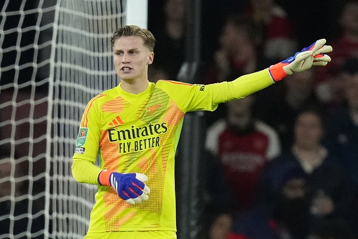 Arsenals 16-year-old goalkeeper Jack Porter reacts during the English Premier League soccer match between Bournemouth and Chelsea at the Vitality Stadium in Bournemouth, England, Saturday, Sept. 14, 2024. (AP Photo/Alastair Grant)