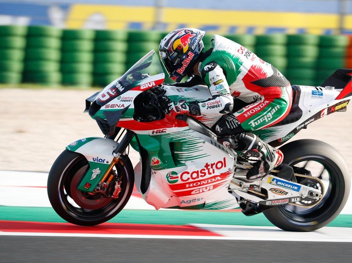 Johann Zarco (Fra-Honda LCR) participates in the Gran Premio Pramac dellEmilia Romagna Warm UP session MotoGP on Saturday, MotoGP of Emilia Romagna at Misano World Circuit Marco Simoncelli in Misano Adriatico, Italy, on September 21. (Photo by Marco Serena/NurPhoto via Getty Images) momen istimewa