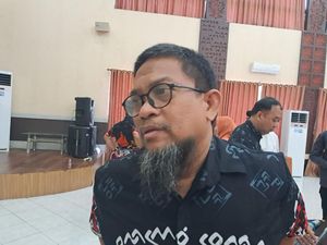 Oknum Guru Honorer SMK di Pinrang Diduga Paksa Siswi VCS Dipecat Sekolah Oknum Guru Honorer SMK di Pinrang Diduga Paksa Siswi VCS Dipecat Sekolah