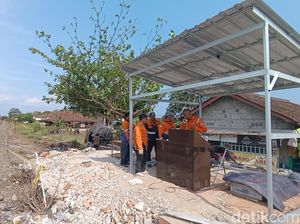 Kondisi Terkini Masinis-Asisten Masinis Usai Laka KA Vs Truk di Sedayu Kondisi Terkini Masinis-Asisten Masinis Usai Laka KA Vs Truk di Sedayu