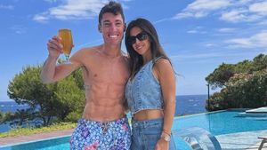 Potret WAG MotoGP Istri Aleix Espargaro yang Ikut Liburan di Lombok Bareng Suami