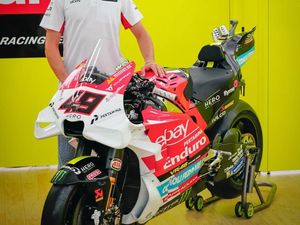 Livery Baru Tim Pertamina Enduro VR46, Pakai Warna Merah Putih!