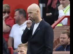 Usai pesta 7-0 lawan Barnsley di Carabao Cup, MU cuma bisa dua kali seri. Gak bisa lawan Barnsley lagi saja nih? Foto: dok. Internet/X (Twitter)