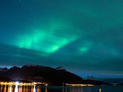 Memotret Keindahan Aurora Borealis di Norwegia