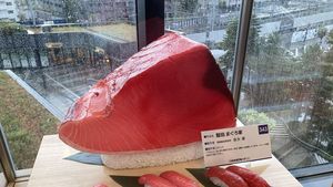 Mirip Aslinya! Pameran Ini Tampilkan Sampel Makanan Berbahan Plastik