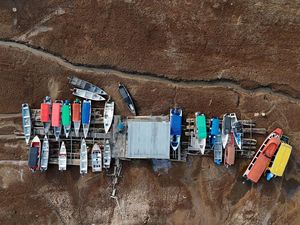 Potret Danau Puraquequara Brasil Mengering gegara Kemarau