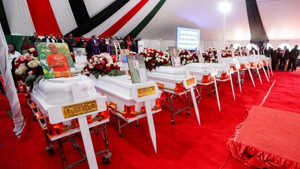 Puluhan Korban Kebakaran Asrama Sekolah di Kenya Dimakamkan