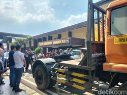 Komplotan Pencuri Truk di Surabaya Diringkus di Jember