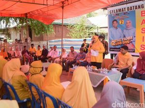 Kampanye Perdana Yandi-Ros di Pilbup Bima, Umi Dinda Jadi Jurkam Kampanye Perdana Yandi-Ros di Pilbup Bima, Umi Dinda Jadi Jurkam