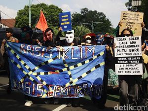 Aksi Menuntut Isu Darurat Iklim Jadi Agenda Utama Pemerintah